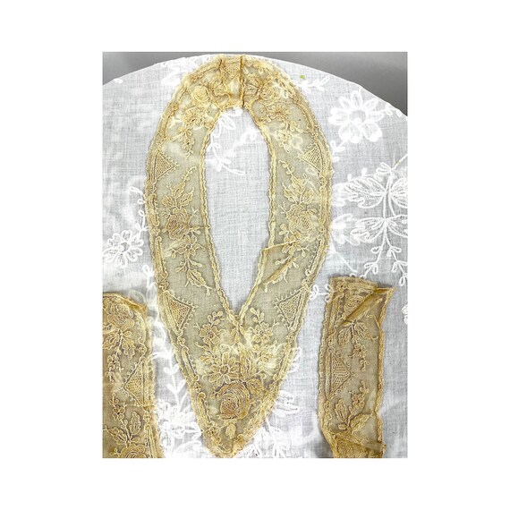 Victorian collar & cuffs/ 3 Pc. Matching cotton detac… Gem