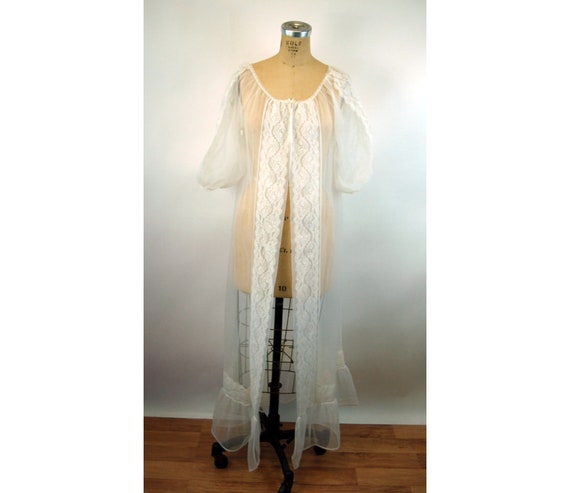 50/'s sheer nightgown