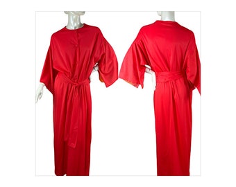 1960s red nylon robe with contrast sleeve lining by Vanity Fair Size S M L