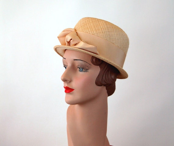 1960s hat Mr. John Jr. hat summer hat ivory cloch… - image 2