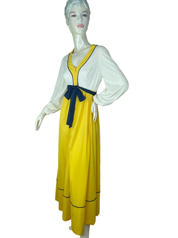 1960s Vanity Fair dress robe zip front color bloc… - image 5