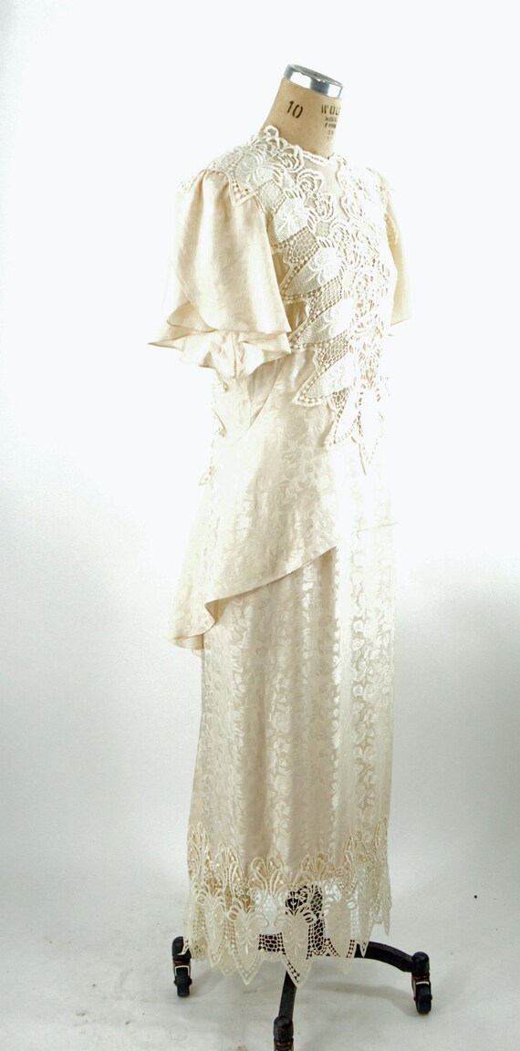 1980s does 1910s ivory silk jacquard dress with l… - image 6