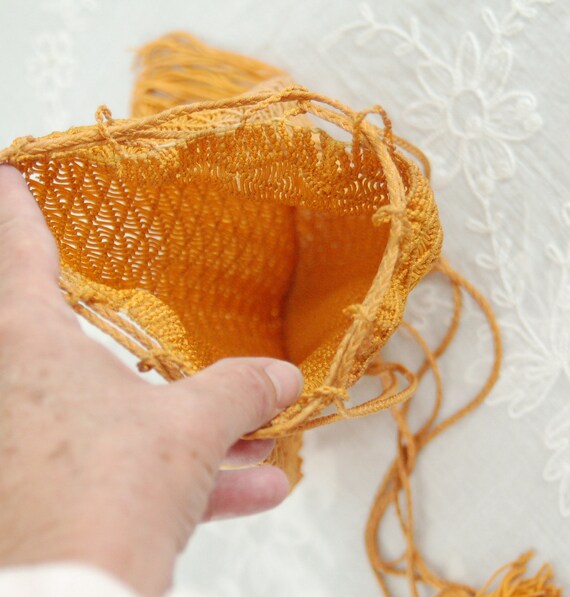 1970s macrame bag pouch bag with fringe orange go… - image 9