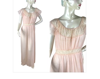 1950s Barbizon nightgown with pleats and flutter sleeves Size L