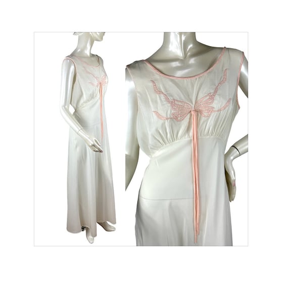1960s appliqued nightgown empire waist by Corhan Noum… - Gem