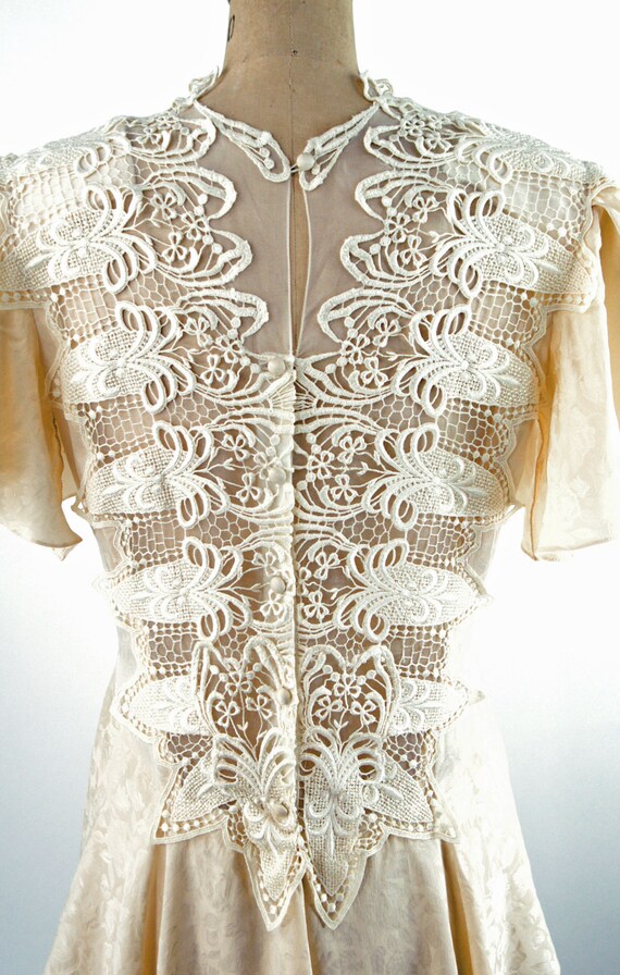 1980s does 1910s ivory silk jacquard dress with l… - image 5