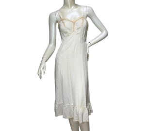 1930er/40er Jahre Unterkleid mit Öse und Spitzenborte Gr. S