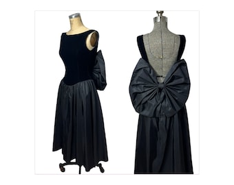 1980s vintage black velvet and taffeta dress with back bow Size S by S.G. Gilbert