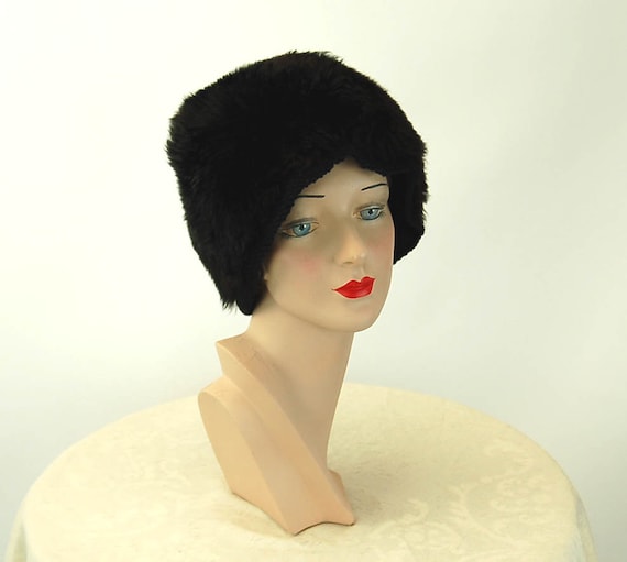 Vintage lambskin fur hat winter hat black furry ha