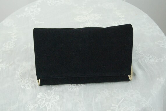 1960s black clutch purse velvet moleskin gold met… - image 4