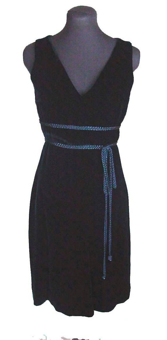Vintage black velvet dress, classic black dress, … - image 3