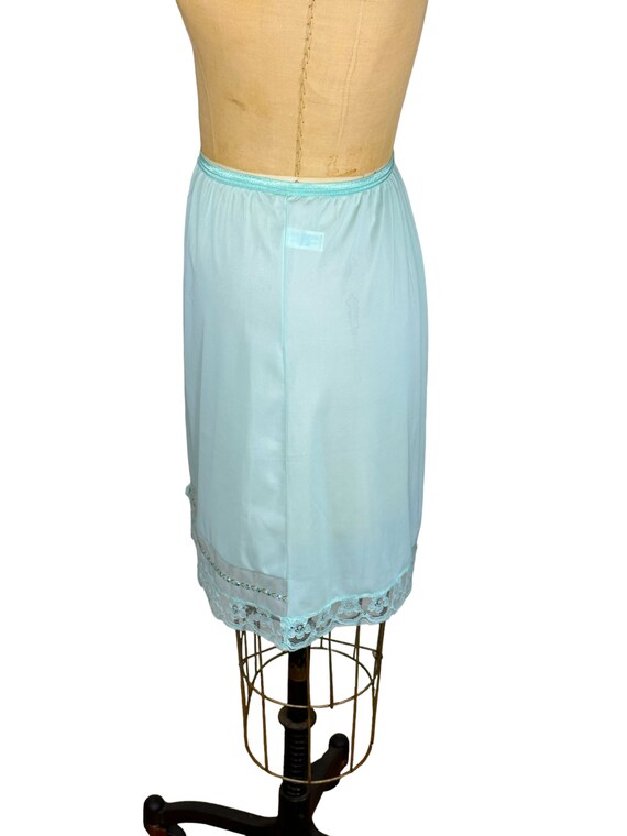 1970s short half slip mint green with embroidery … - image 4