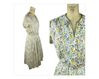 1960s floral shirtdress with pockets by Doncaster Size M