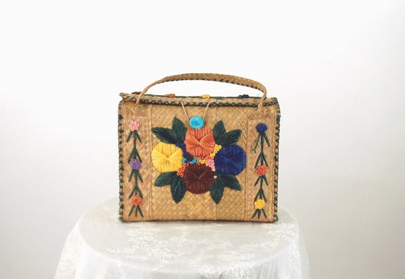 1960s straw bag tote bag beach bag raffia flowers