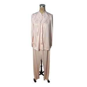 Vintage pink pajamas with embroidered yoke by Shadowline Size S/M