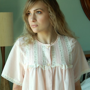 Pink house coat, dressing gown, pink white, lace and smocking, summer robe, Size S