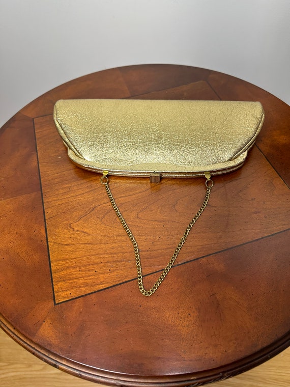 1960s gold lame' purse with chain handle - image 6