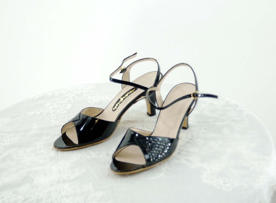 Sandali peep shop toe