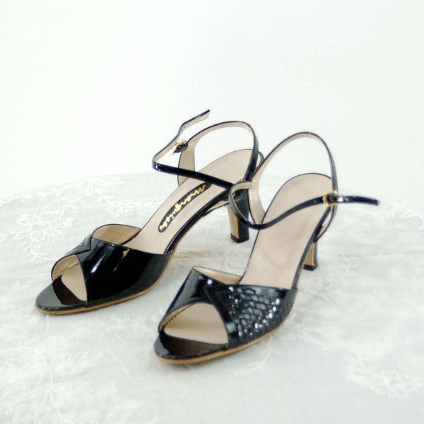 1980s black patent leather woven slingback peep toe sandals by Marguise Size 7M