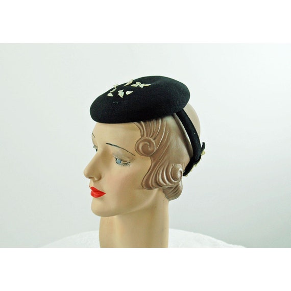 1940s tilt hat doll hat fascinator with iridescent