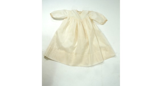 1910s baby dress infant dress ivory batiste embro… - image 1