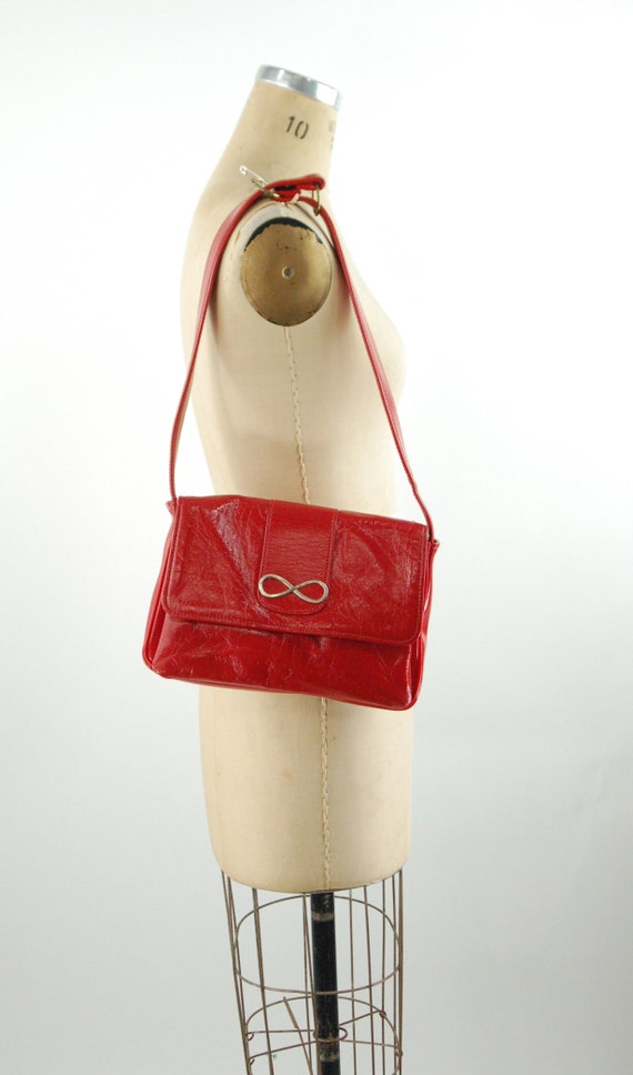 1960s red purse handbag shoulder bag faux leather… - image 3