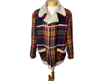 Vintage wool plaid jacket with faux shearling lining Size M/L