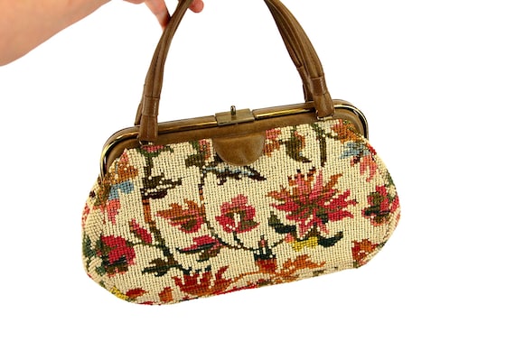 Medium Square Bag Colorblock Floral Embroidered, Elegant For