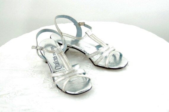 1960s Silver Metallic Sandals Gladiator Style T Strap Gem