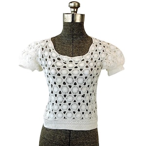 Vintage crochet top sweater white short sleeved sheer lace Size XS
