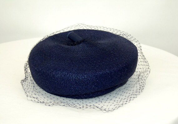 1960s straw hat tam style navy blue woven hat wit… - image 4