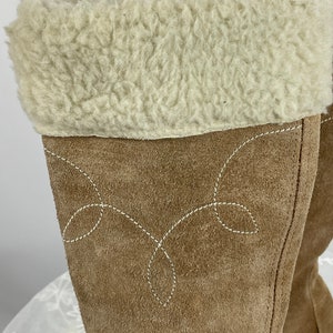 1970s Wrangler boots tan suede with shearling cuffs Size 8 image 5