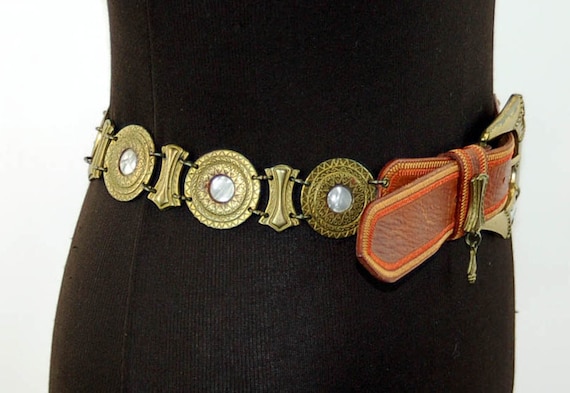 Boho belt brass and leather mother of pearl chain… - image 2