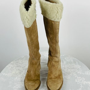 1970s Wrangler boots tan suede with shearling cuffs Size 8 image 3