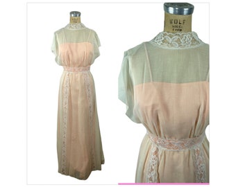 1960s 70s formal in peach satin with sheer overlay and cold shoulder sleeves By Bianchi Size M