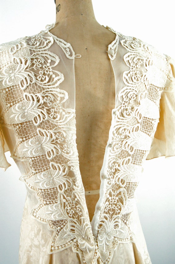 1980s does 1910s ivory silk jacquard dress with l… - image 7