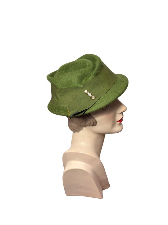 1940s green wool felt Glenover hat Size 22.5 - image 1