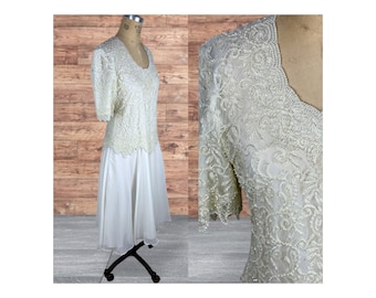 1990s beaded lace dress off-white bridal wedding Size M/L