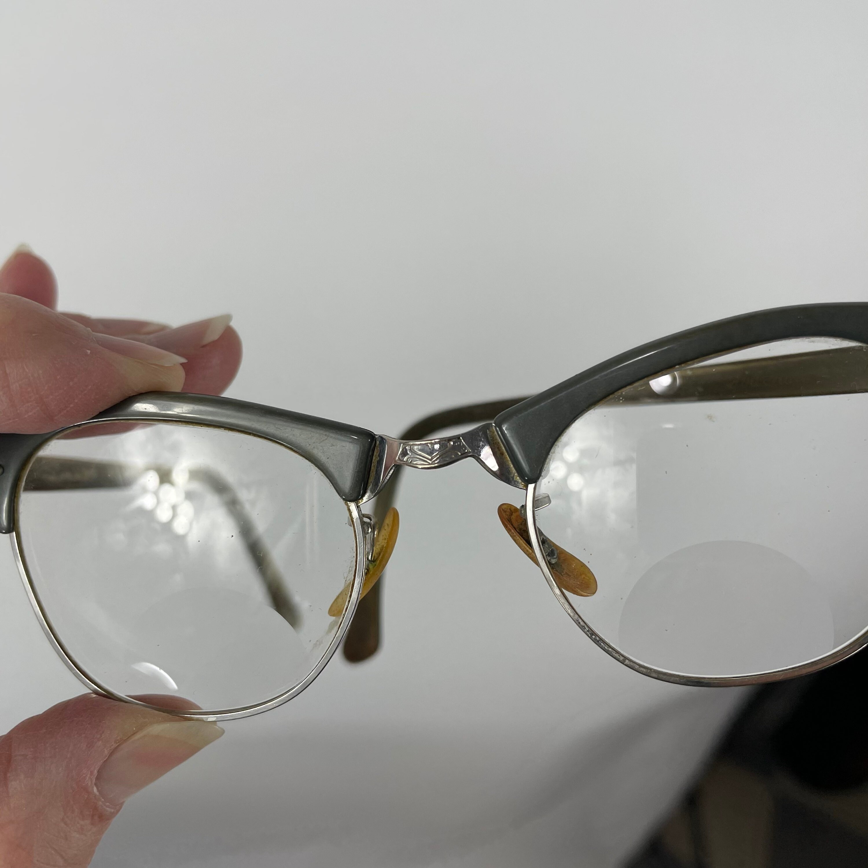 1950s Ladies Eyeglasses Artcraft Grey Silver 1/10 12K Gold 1950s Ladies Eyeglasses Artcraft Grey Silver 1/10 12K Gold