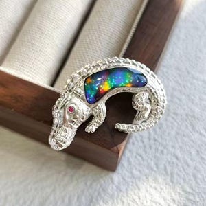 Handmade Enamel Crocodile Brooch·S925 Silver·Iridescent Rainbow Enamel·Red Eyes · Bold Animal Jewelry · Unique Statement Pin · Gift for Her