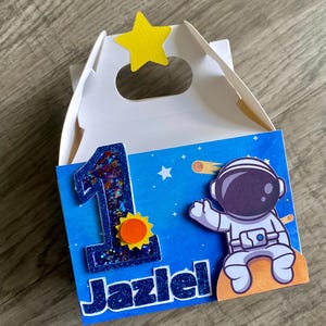 Astronaut-themed Gable Box -party Favor Box for Space Birthdays & Out ...