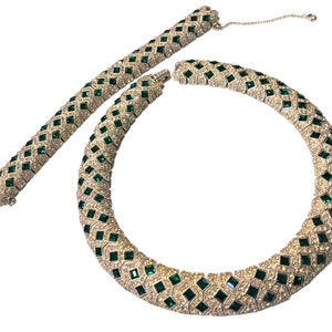 Vintage Rhodium Plated Emerald Green And Clear Rhinestone Choker Necklace w/ Matching Bracelet Demi Parure 1942-1945 Excellent Condition BR