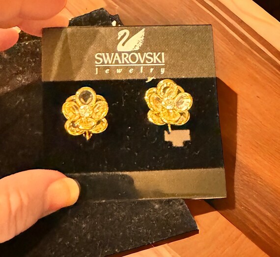 Vtg Swarovski Crystal Flower Bud Button Clip EARR… - image 3