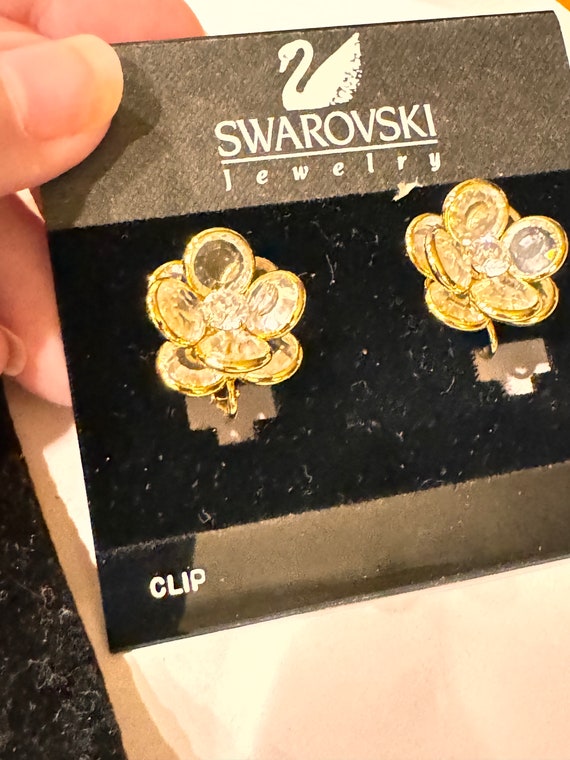 Vtg Swarovski Crystal Flower Bud Button Clip EARR… - image 9