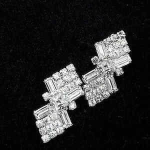 Vintage 1950s 1960s Oversize Rhinestone Deco Rhodium Plated Clip Earrings Bride Wedding DD1