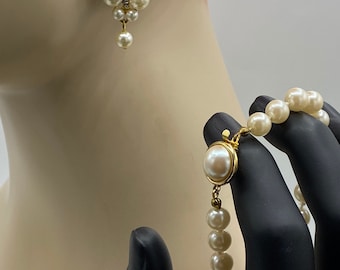 Vintage Gold Plated Faux Pearl  with Crystals Grape Cluster Clip Earrings and Bracelet Set L1