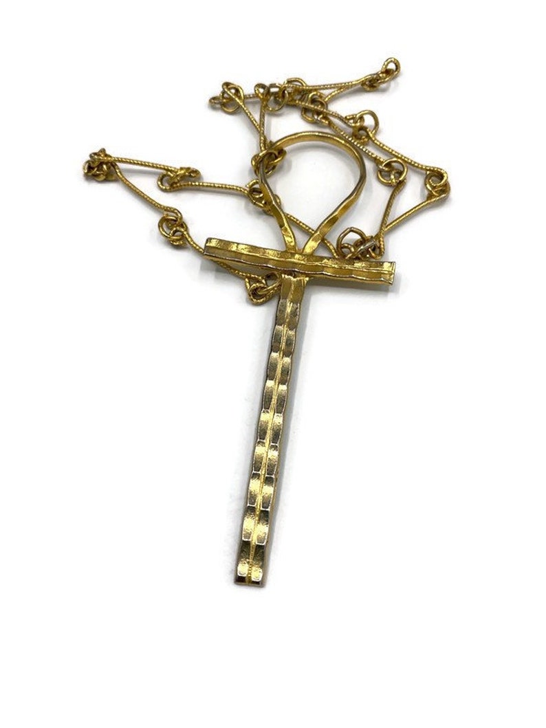 Vintage Celebrity NY Ankh Key of Life pendant necklace Gold Tone RR39