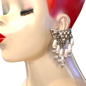 Vintage Silver Leather Boho Rhinestone Oversized Faux Teardrop Pearl Charm Clip Earrings AB37