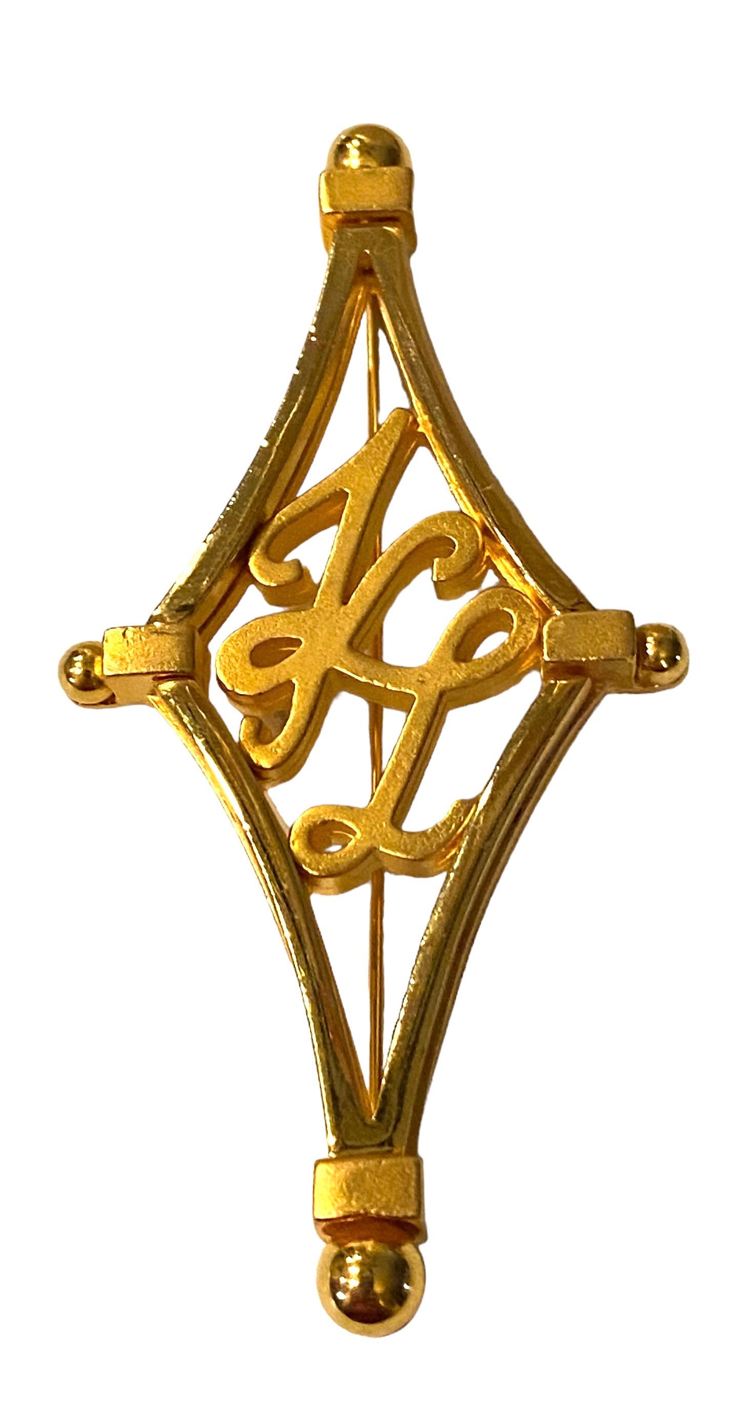 Vintage Karl Lagerfeld Baroque Brushed Gold Plated Logo Brooch 4