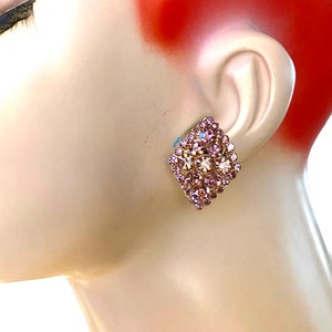 Vintage 1980’s Purple Pink Ice Diamond Shaped Crystals Clip Earrings FFF34